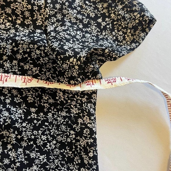 Josephine Chaus black white floral blouse L - Picture 7 of 7